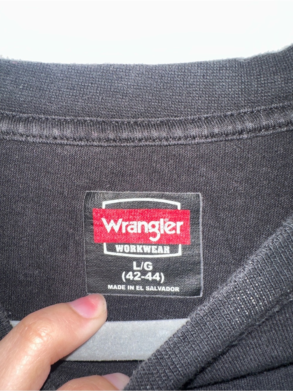 Wrangler Black Short-Sleeve Pocket Tee - Picture 4 of 5